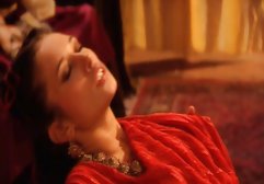 مودار همجنسگرا از دیک خود را حرکات تند فیلم کون ایرانی و سریع و نوک سینه خود را خراشیده
