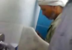 شخص طاس با شور و شوق در بالغ فیلمهای سوپر سکسی ورزش ها در مقعد فاک